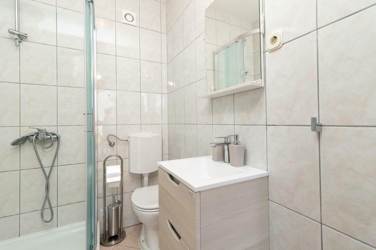 Apartments Ivan Trogir Exterior photo